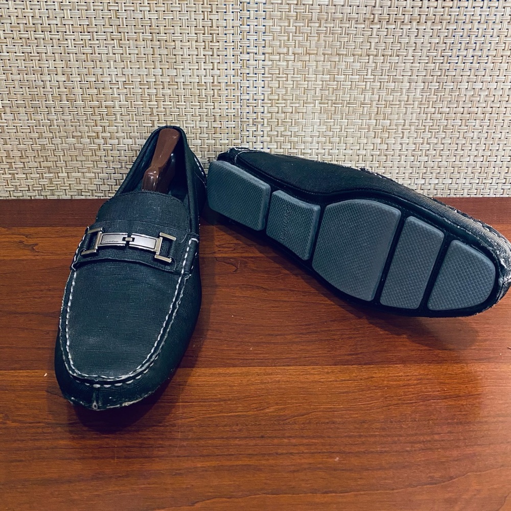 🌟HP🌟GUC Calvin Klein Morrie Black Textured Leather Driving Moccasins Loafers…
